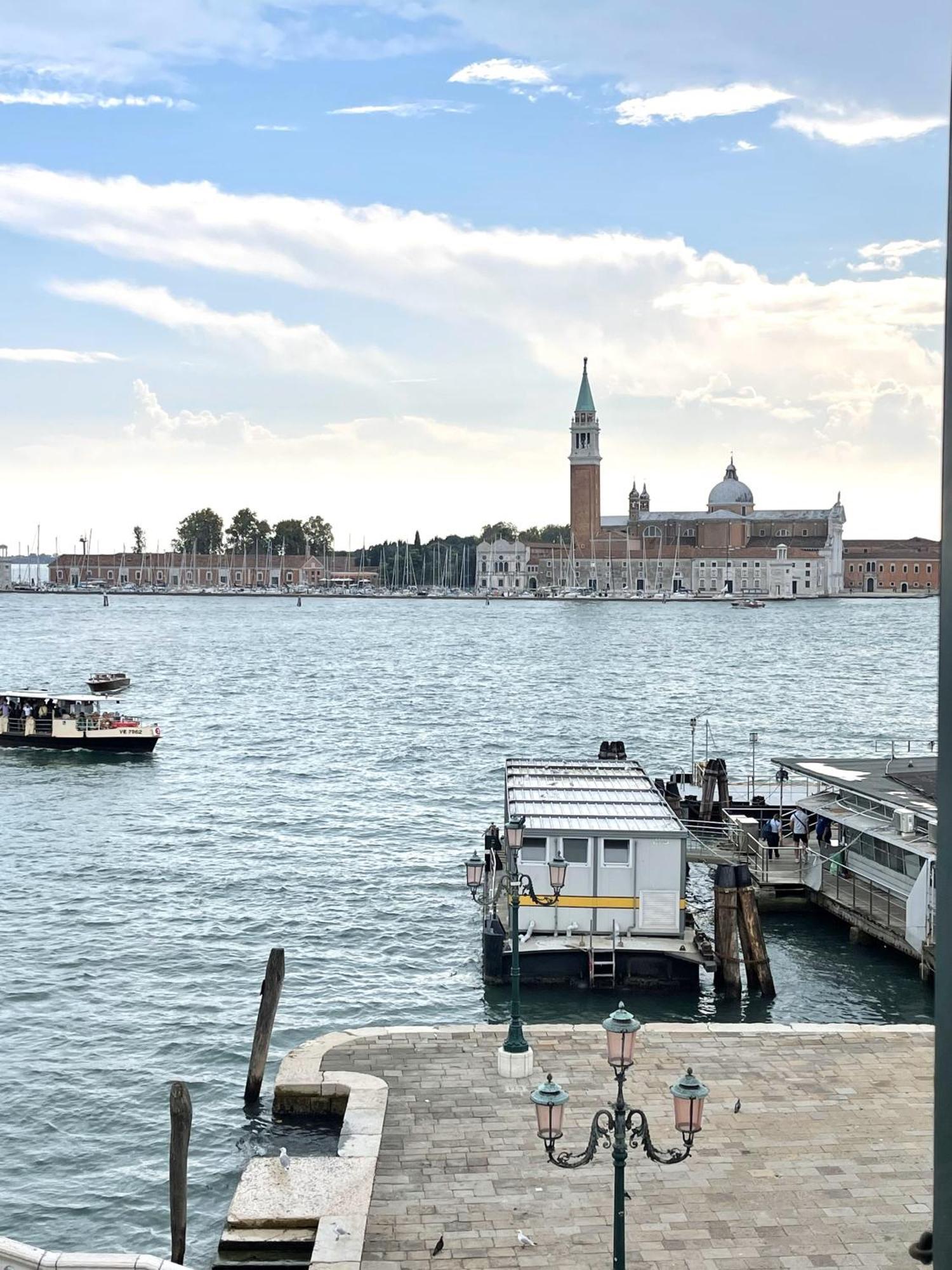 ヴェネツィアThe B Collection - San Marco Riva Schiavoniアパートメント エクステリア 写真
